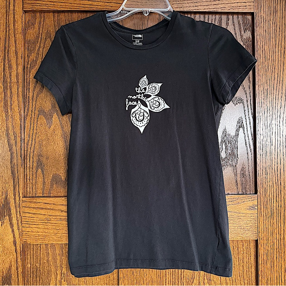 2/$15 - The North Face Black T Shirt - Size Small